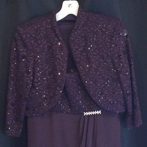 R&M RICHARDS WOMEN’S PARTY DRESS WITH BOLERO JACKET WITH SEQUINS.  SIZE 10